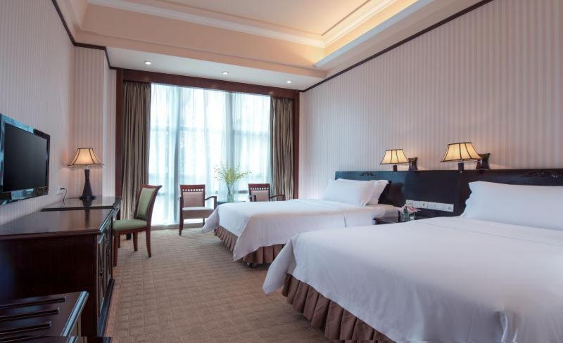 Vienna International Hotel Shenzhen Xinzhou エクステリア 写真